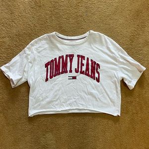 Cropped Tommy Hilfiger tee
